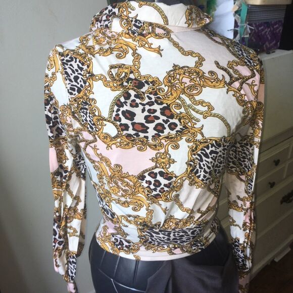 Fashion Nova Stay a Little longer ruched top - Picture 3 of 4